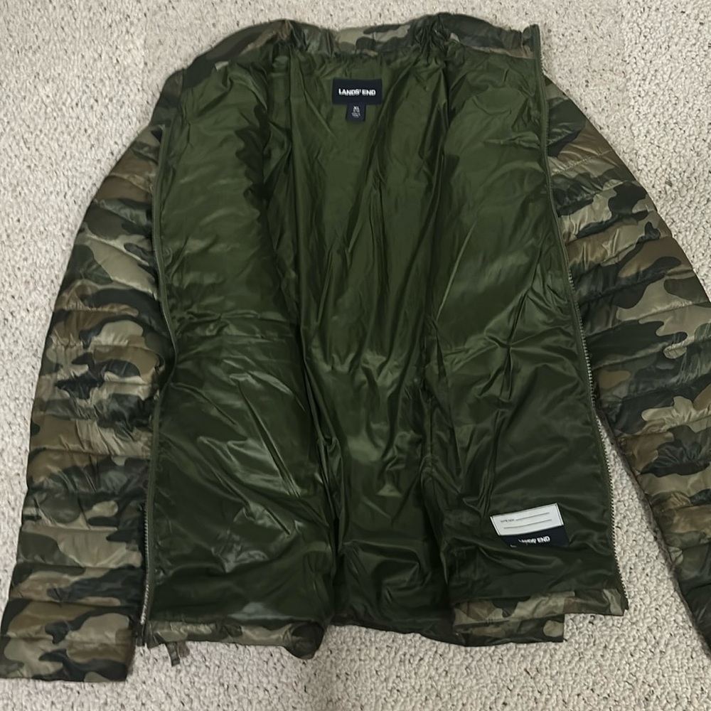 Land’s End Zip-up Camouflage Jacket